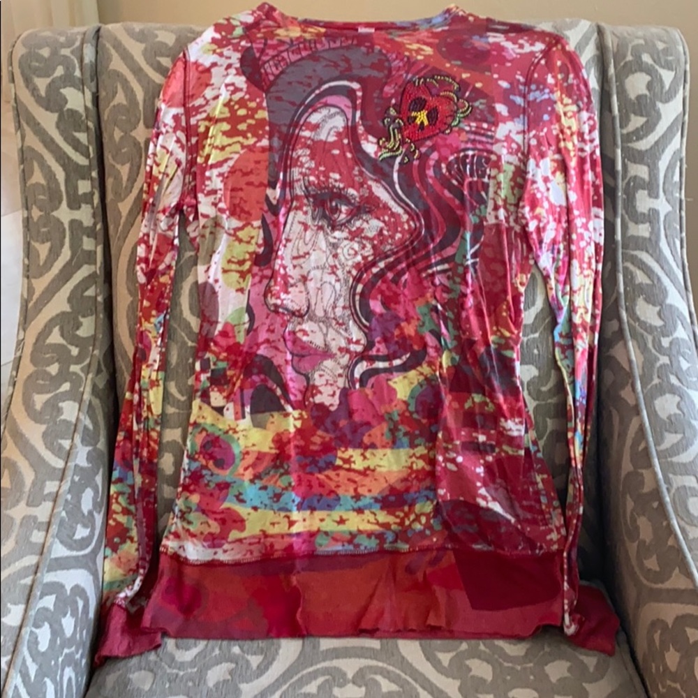 Women’s long sleeve shirt